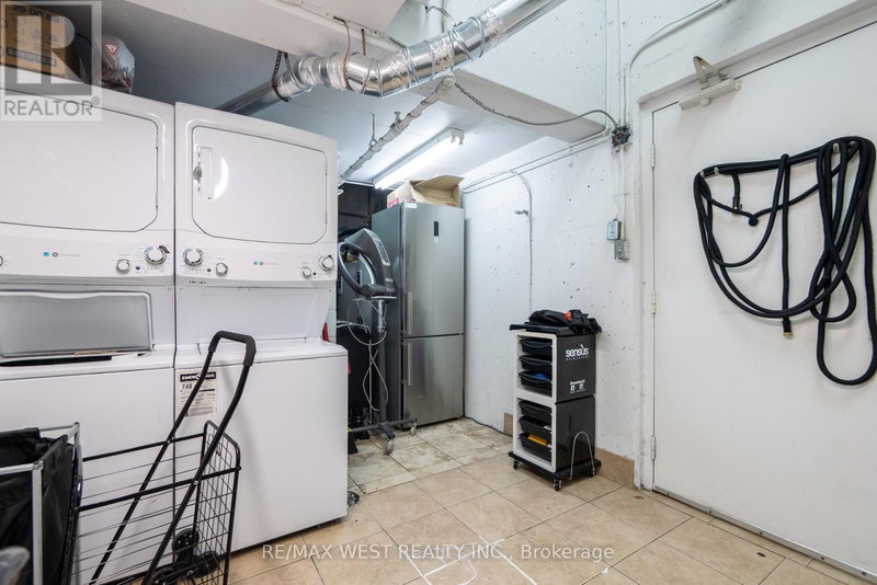 Image #1 of Business for Sale at Bayview, Toronto , Ontario