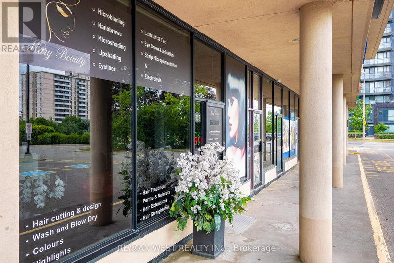 Image #1 of Business for Sale at Bayview, Toronto , Ontario