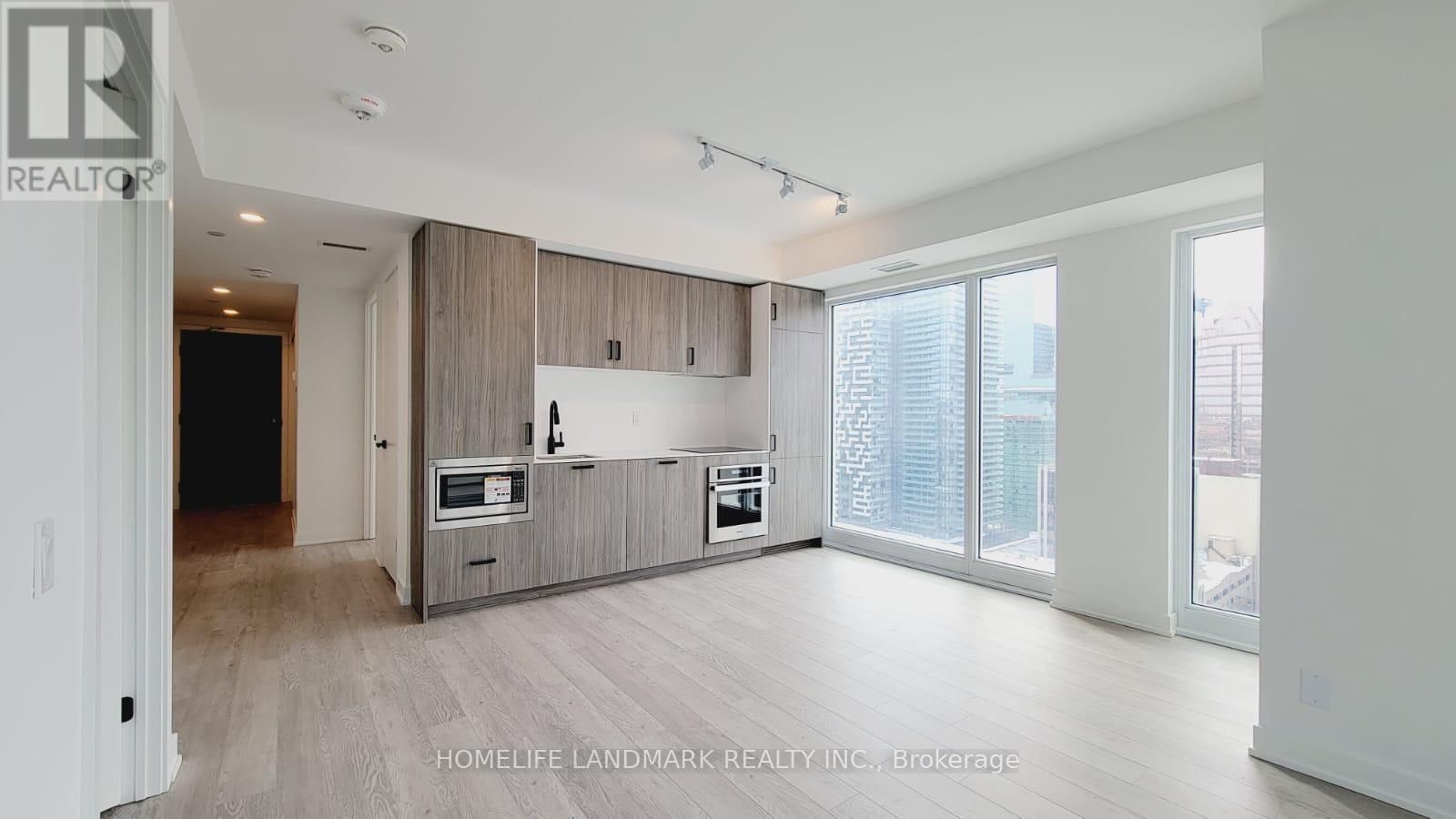 2311 - 88 QUEEN STREET EAST Image 1