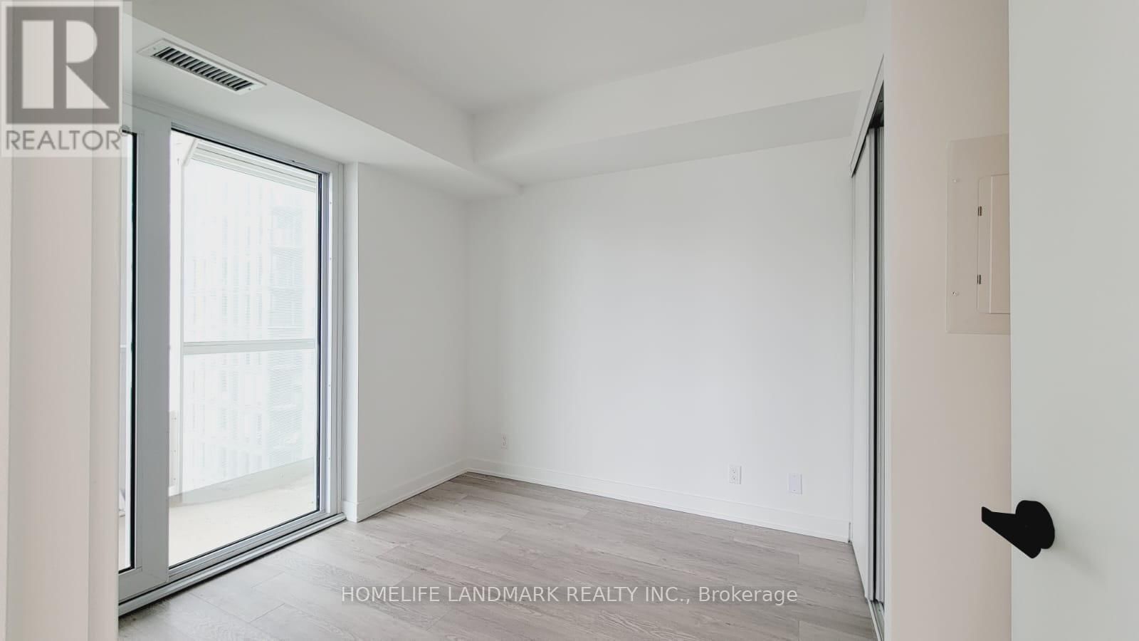 2311 - 88 QUEEN STREET EAST Image 4