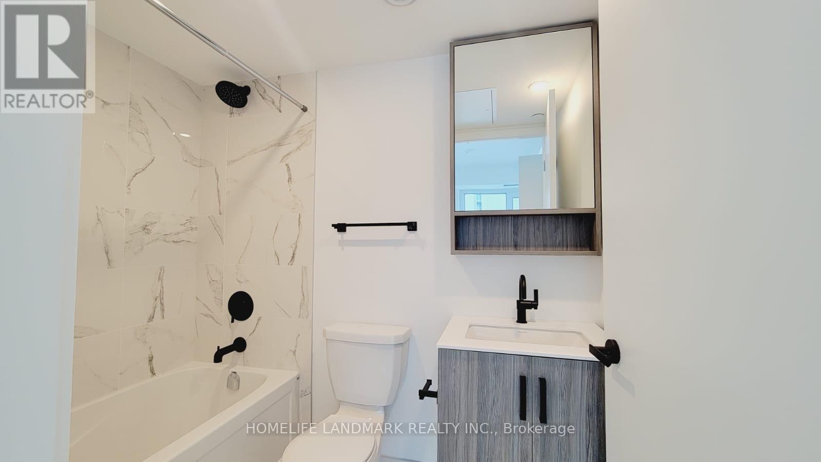 2311 - 88 QUEEN STREET EAST Image 6