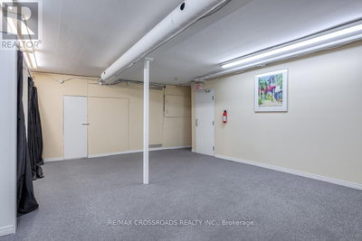 Image #1 of Commercial for Sale at Avenue, Toronto , Ontario