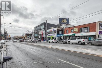 Image #1 of Commercial for Sale at Avenue, Toronto , Ontario
