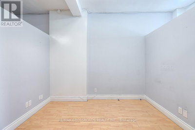 Image #1 of Commercial for Sale at Avenue, Toronto , Ontario