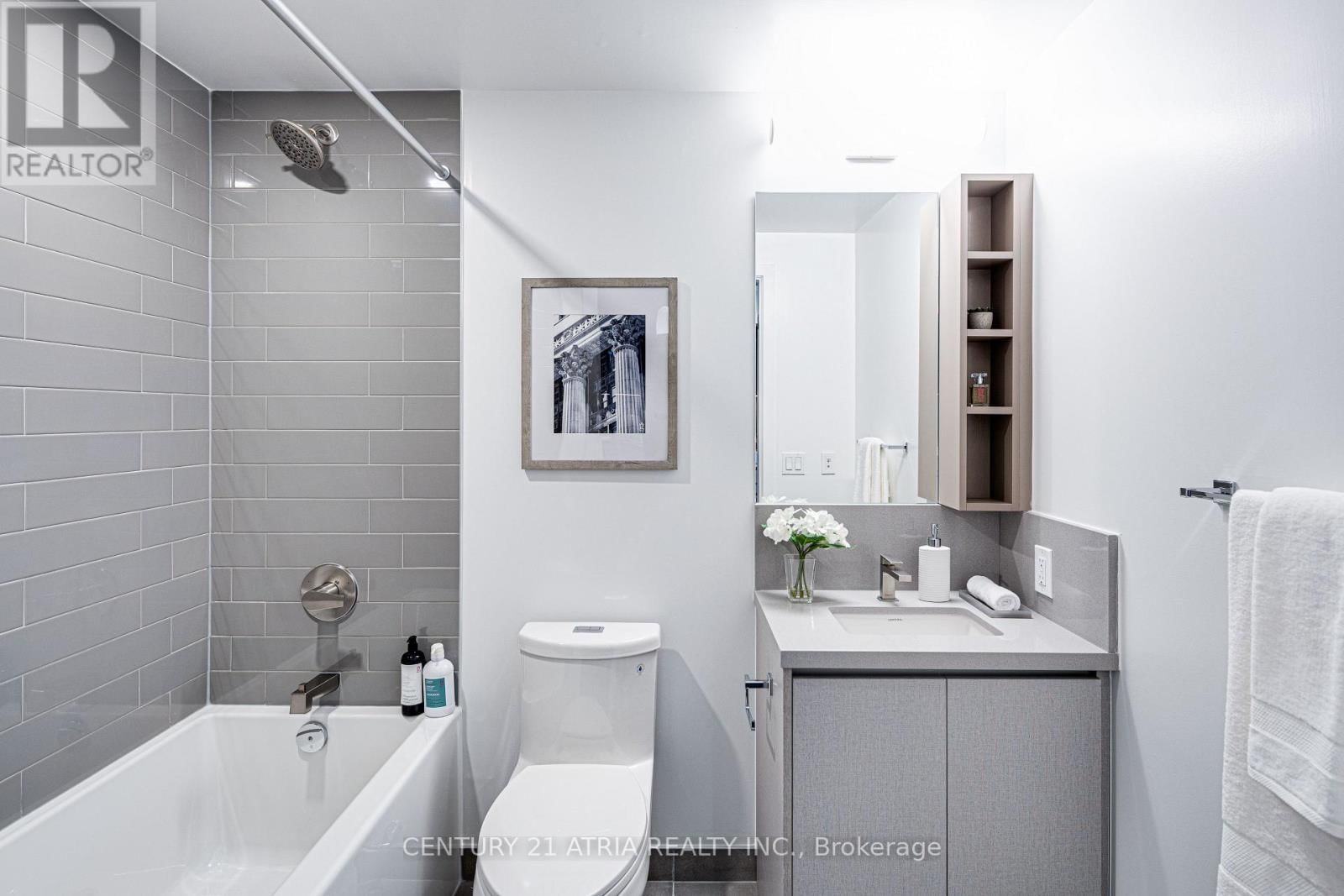 5011 - 319 JARVIS STREET Image 12