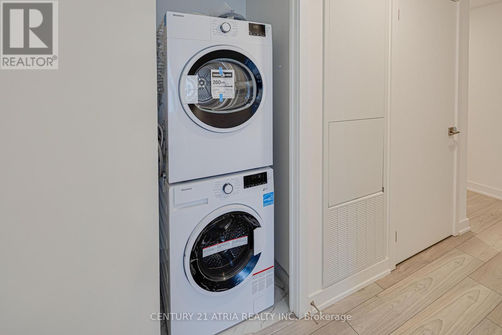 2706 - 252 CHURCH STREET Image 8