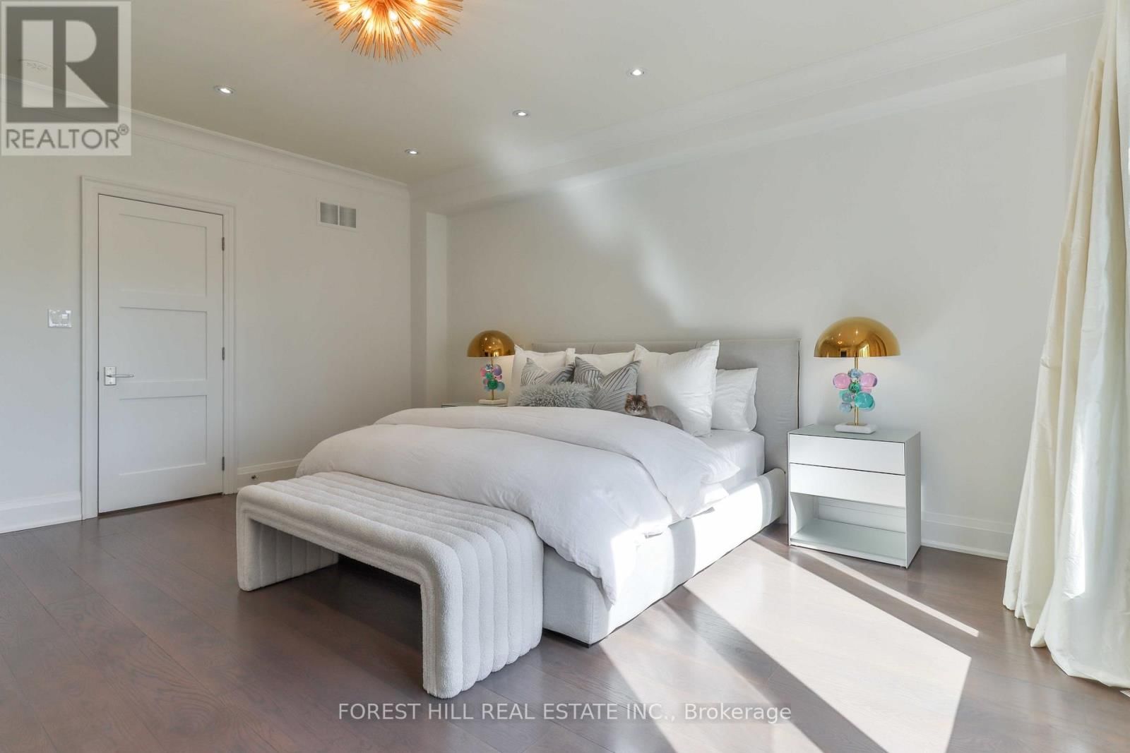 51B BURNABY BOULEVARD Image 22