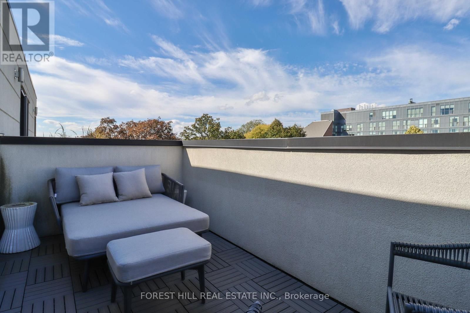 51B BURNABY BOULEVARD Image 28