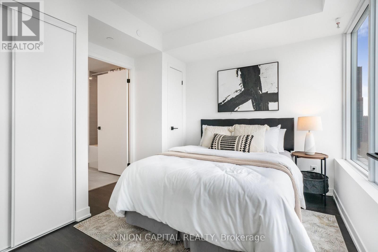 4908 - 319 JARVIS STREET Image 12