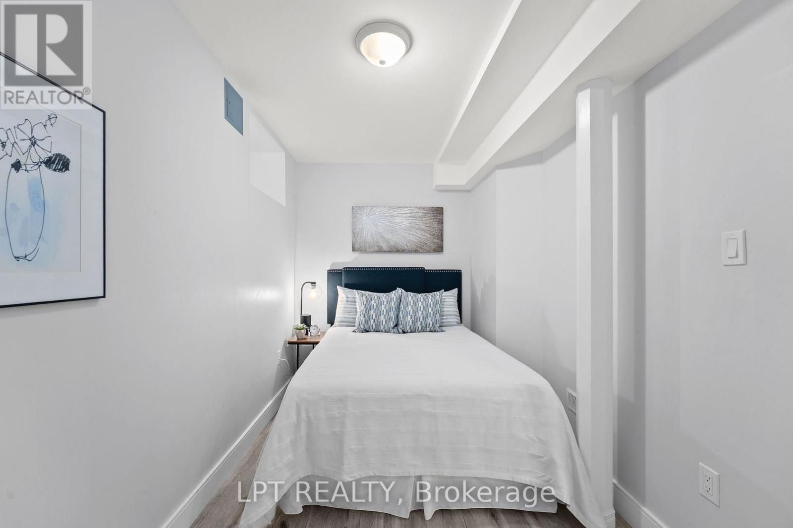 29 GRACE STREET Image 33