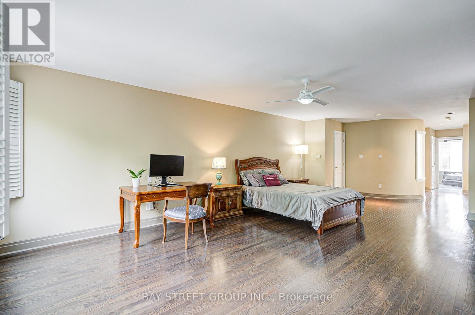 529 DAVENPORT ROAD Image 19