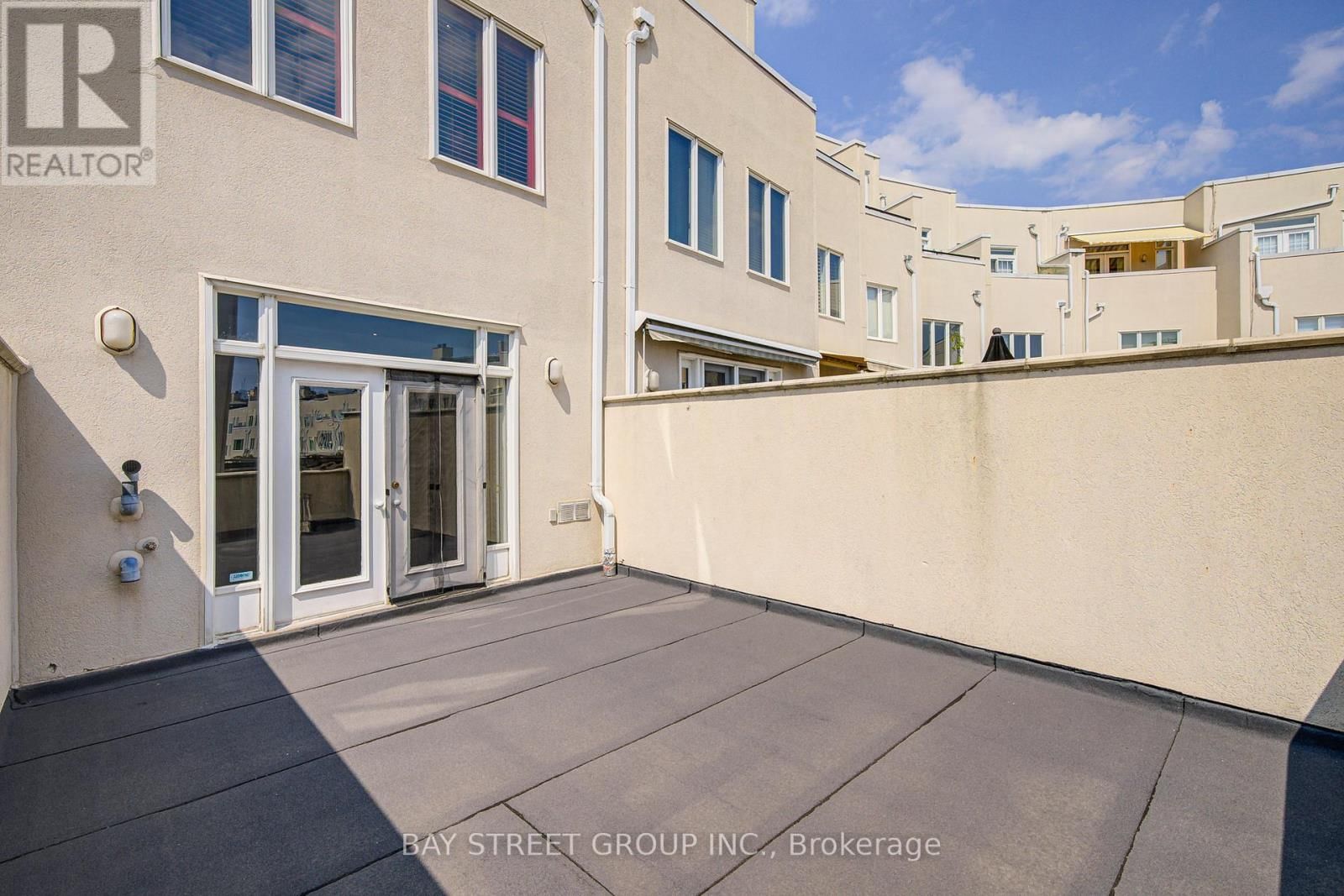 529 DAVENPORT ROAD Image 22