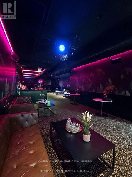 563 QUEEN STREET WEST Image 6