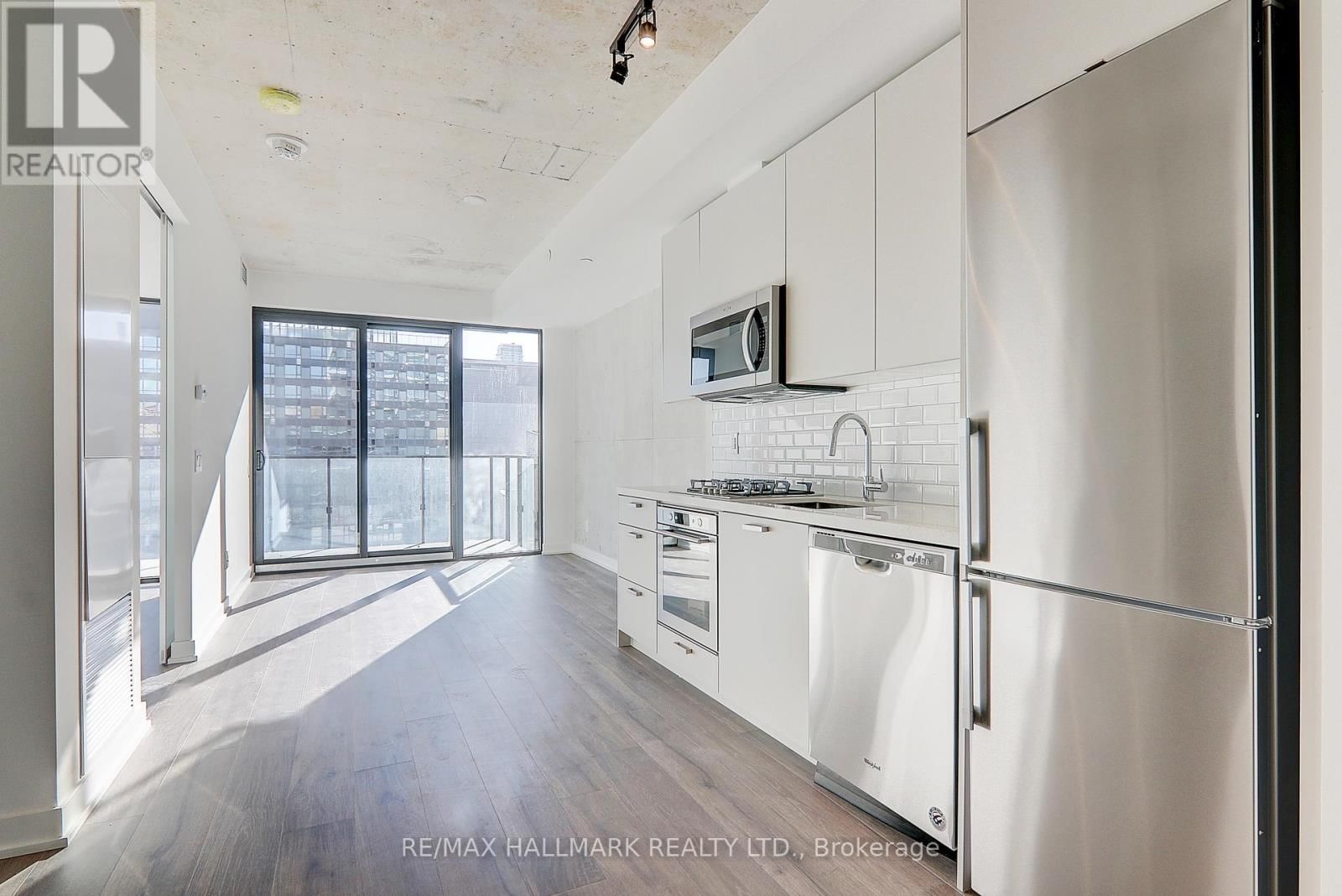 606 - 55 ONTARIO STREET Image 3