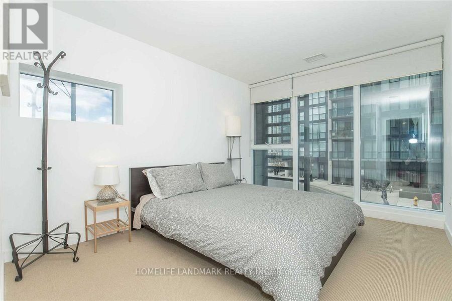 26 CAPREOL COURT Image 17