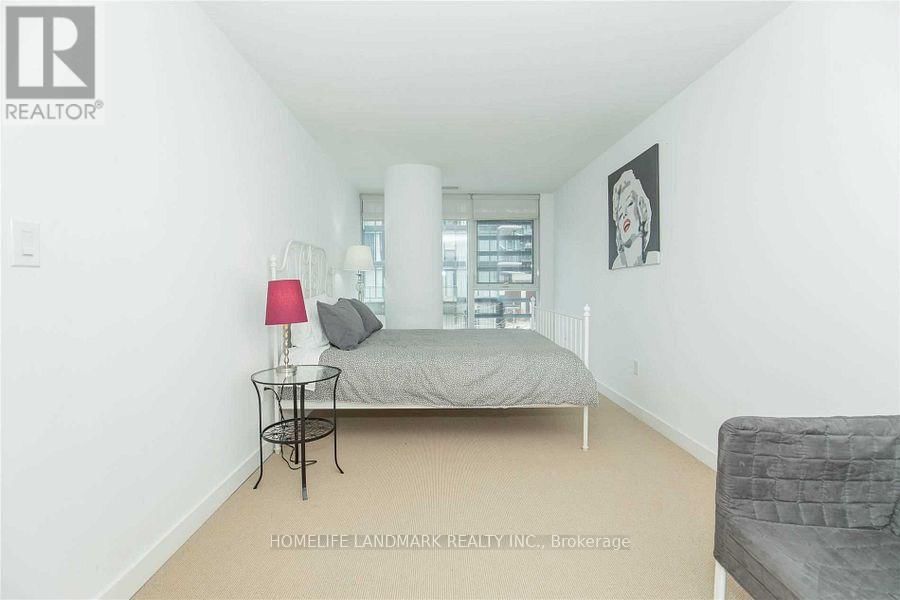 26 CAPREOL COURT Image 19