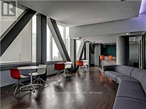 26 CAPREOL COURT Image 8