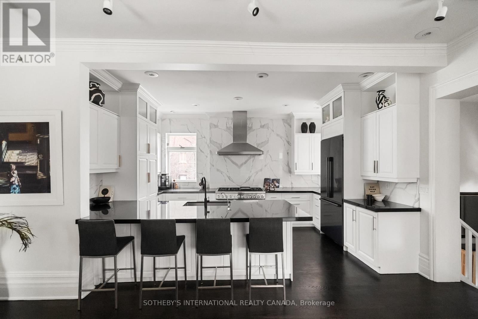 92 WOODLAWN AVENUE Image 10