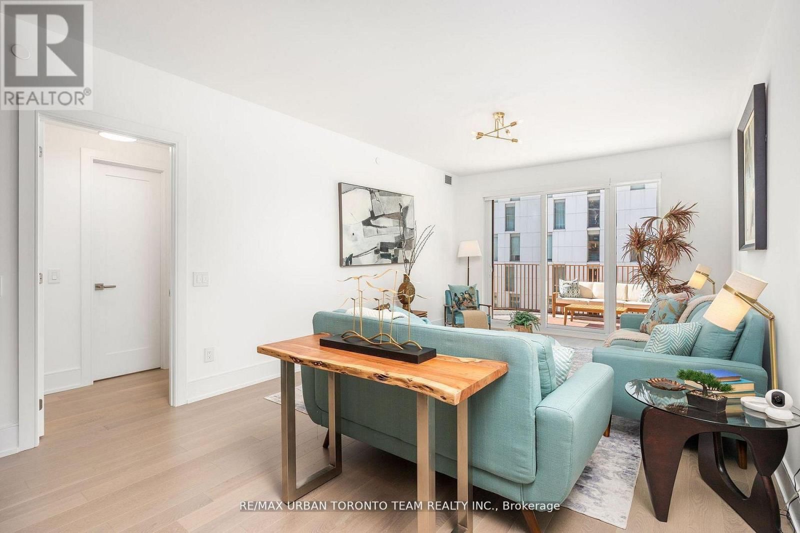 415 - 155 MERCHANTS' WHARF Image 14