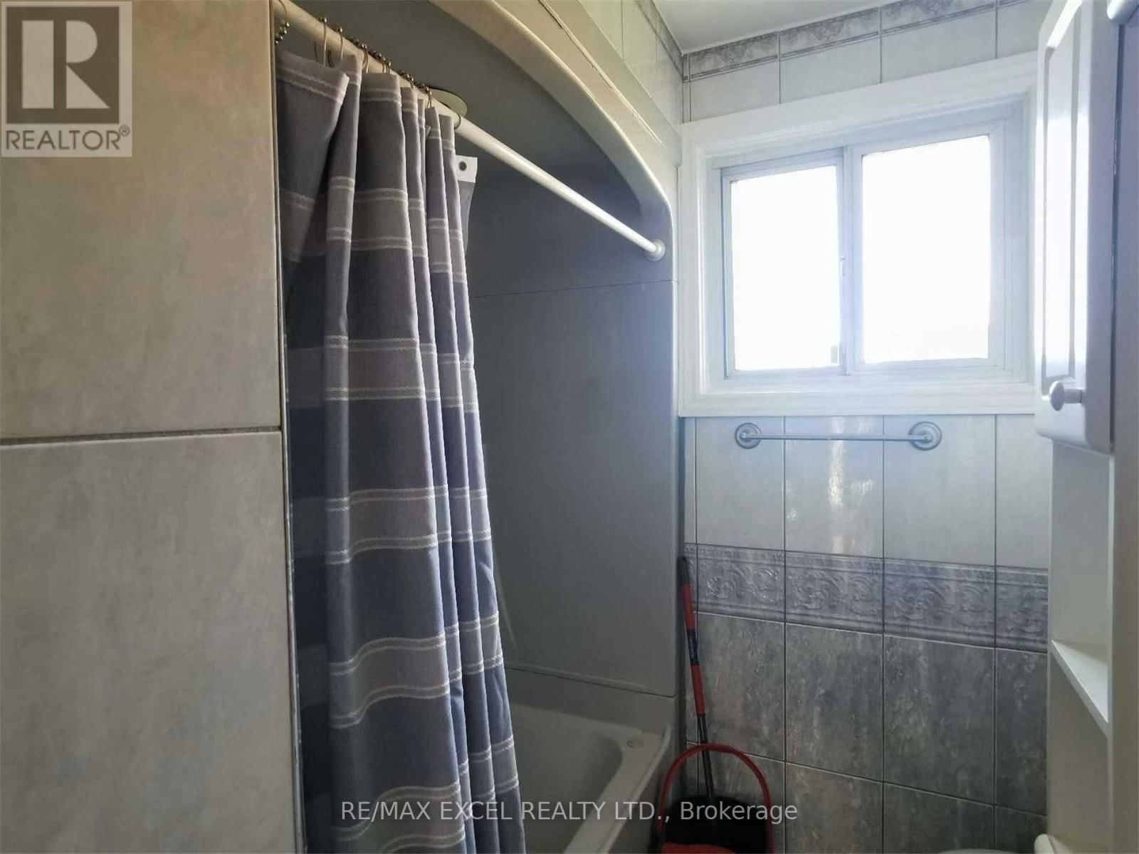 155 EDMONTON DRIVE Image 26