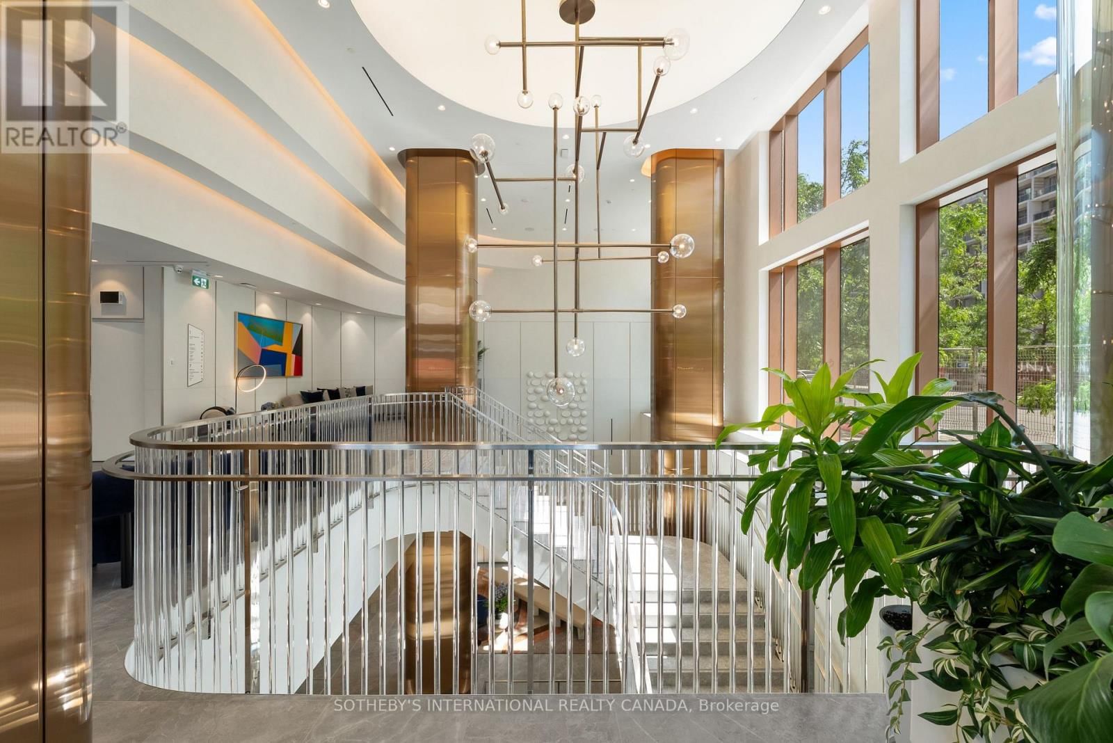 932 - 155 MERCHANTS' WHARF Image 34