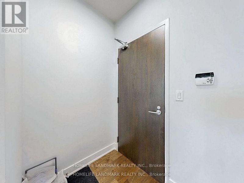 1711 - 26 NORTON AVENUE Image 24