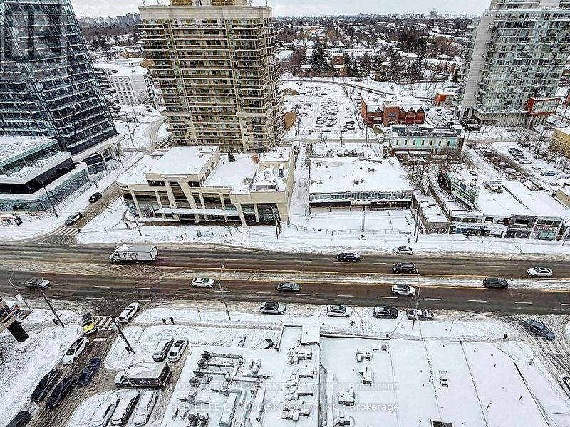 1711 - 26 NORTON AVENUE Image 30