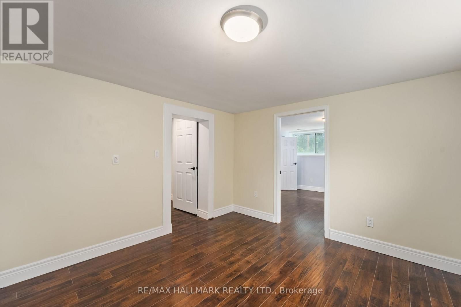 21 KING HIGH AVENUE Image 22