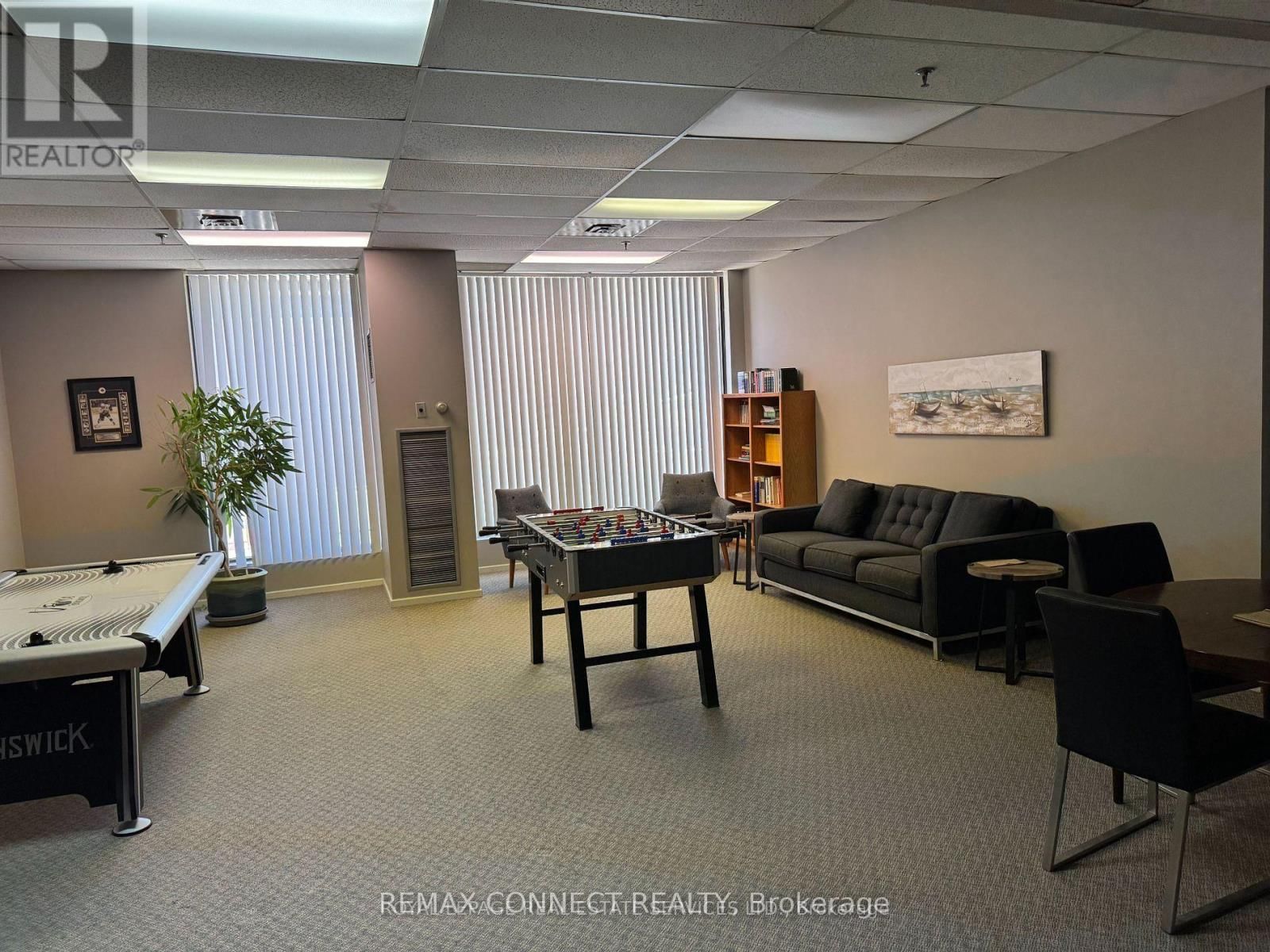 601 - 117 GERRARD STREET Image 24