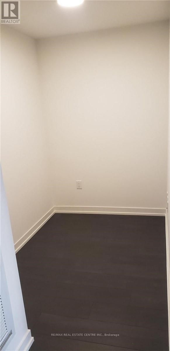 406 - 15 LOWER JARVIS STREET Image 19