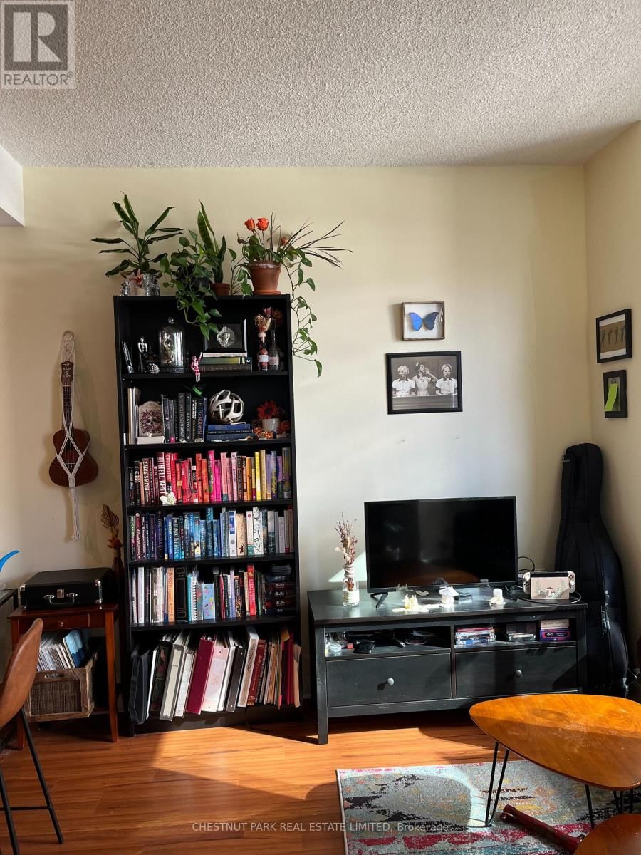 1209 - 85 BLOOR STREET EAST Image 5