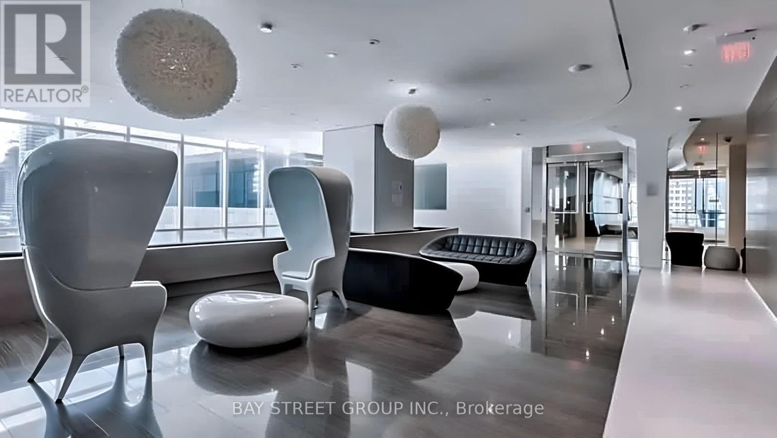 1701 - 1 BLOOR STREET EAST Image 33