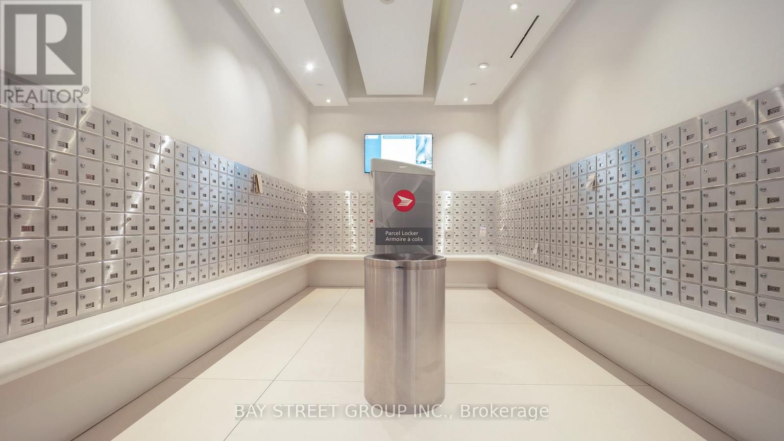 1701 - 1 BLOOR STREET EAST Image 36