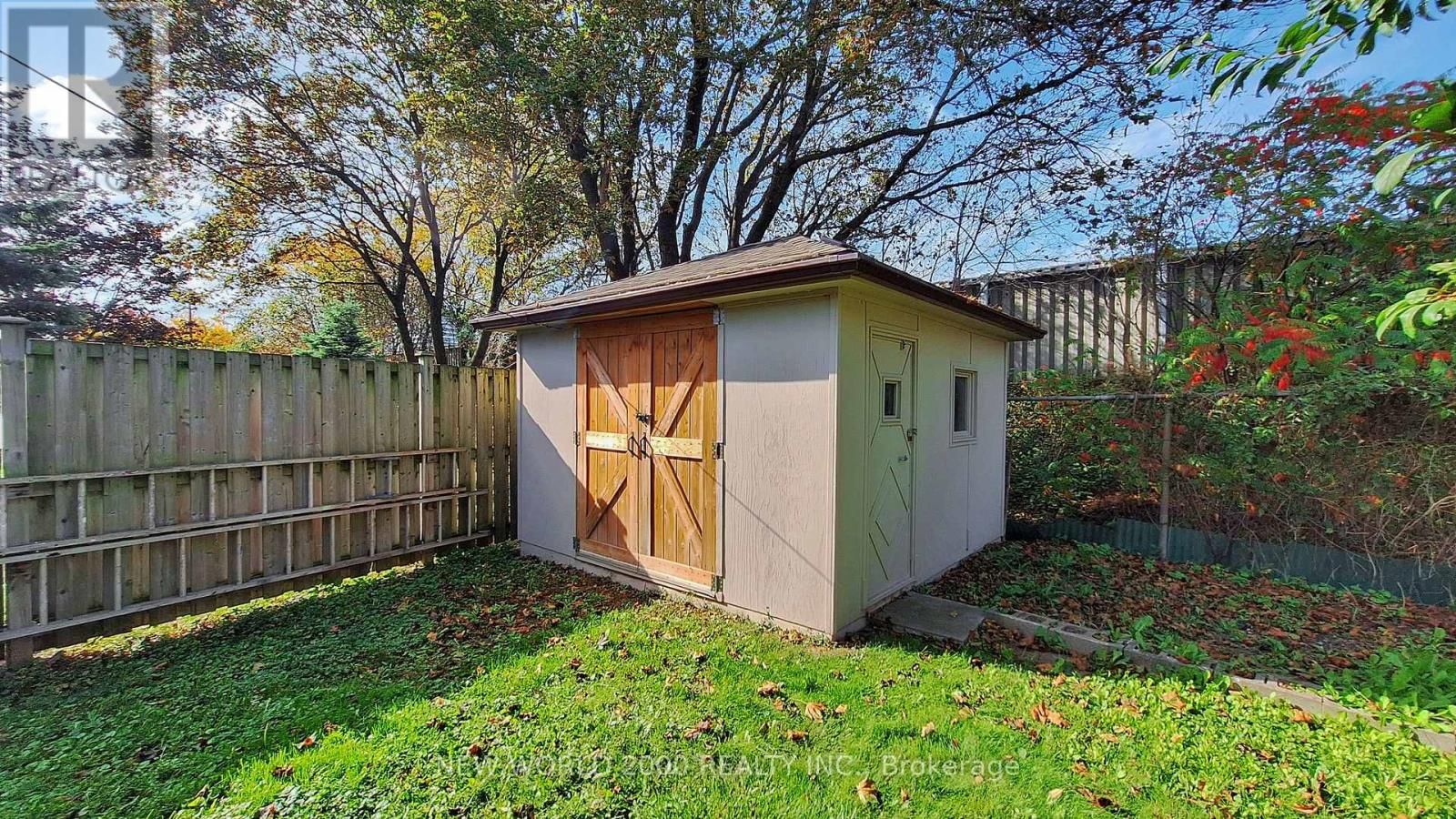 17 SQUIREWOOD ROAD Image 38