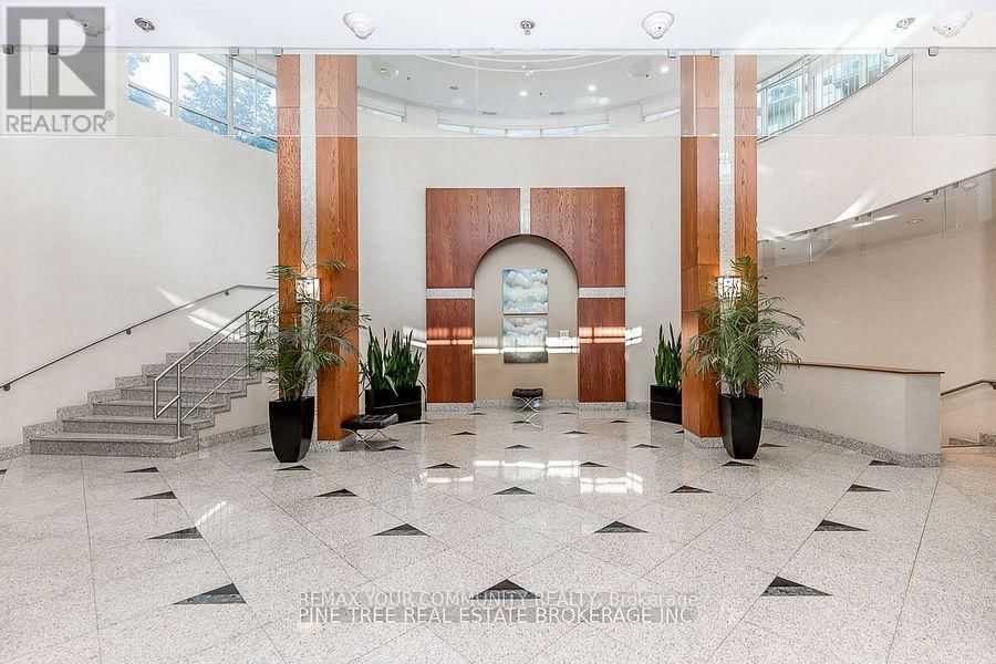 1704 - 16 HARRISON GARDEN BOULEVARD Image 7