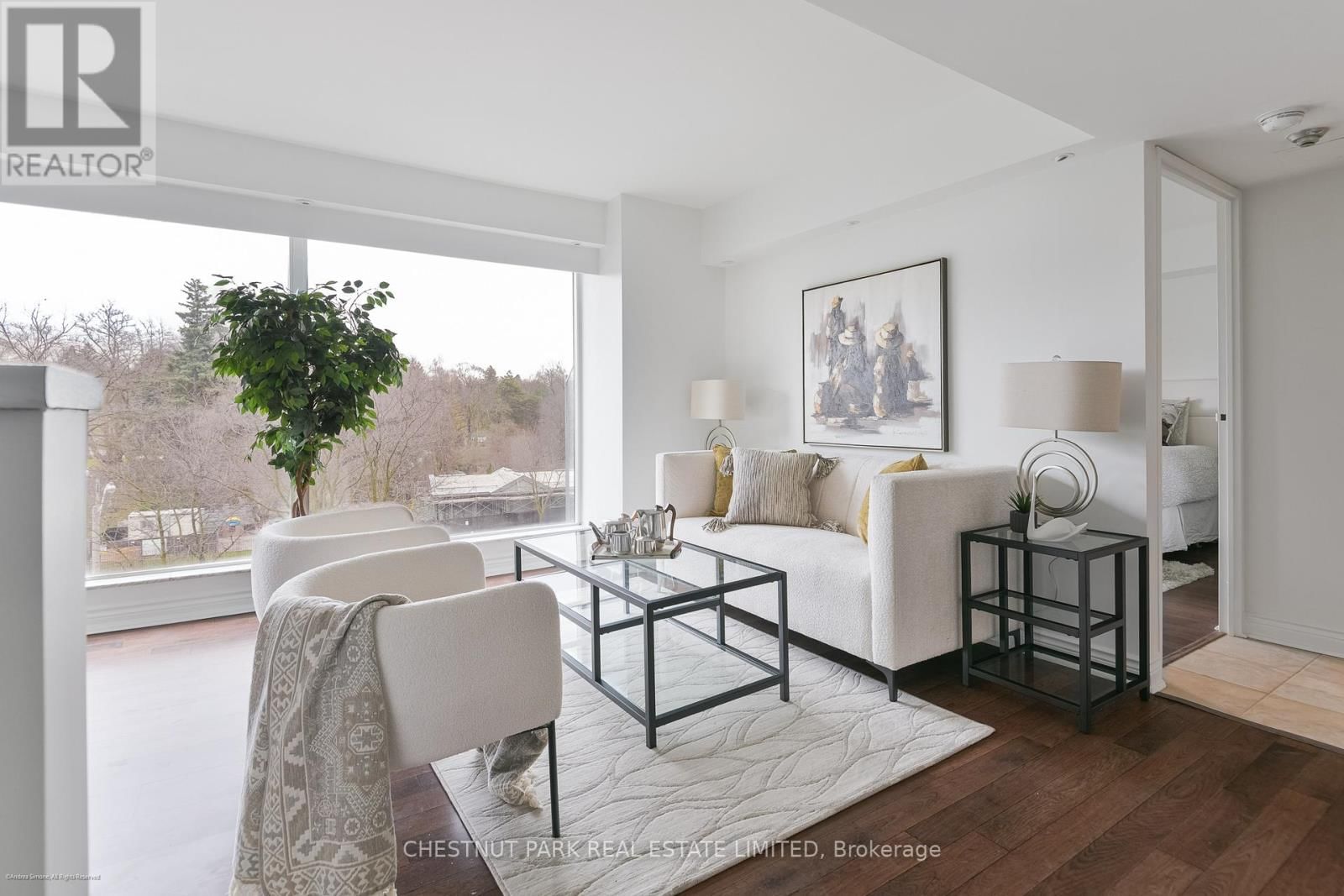 201 - 97 LAWTON BOULEVARD Image 12