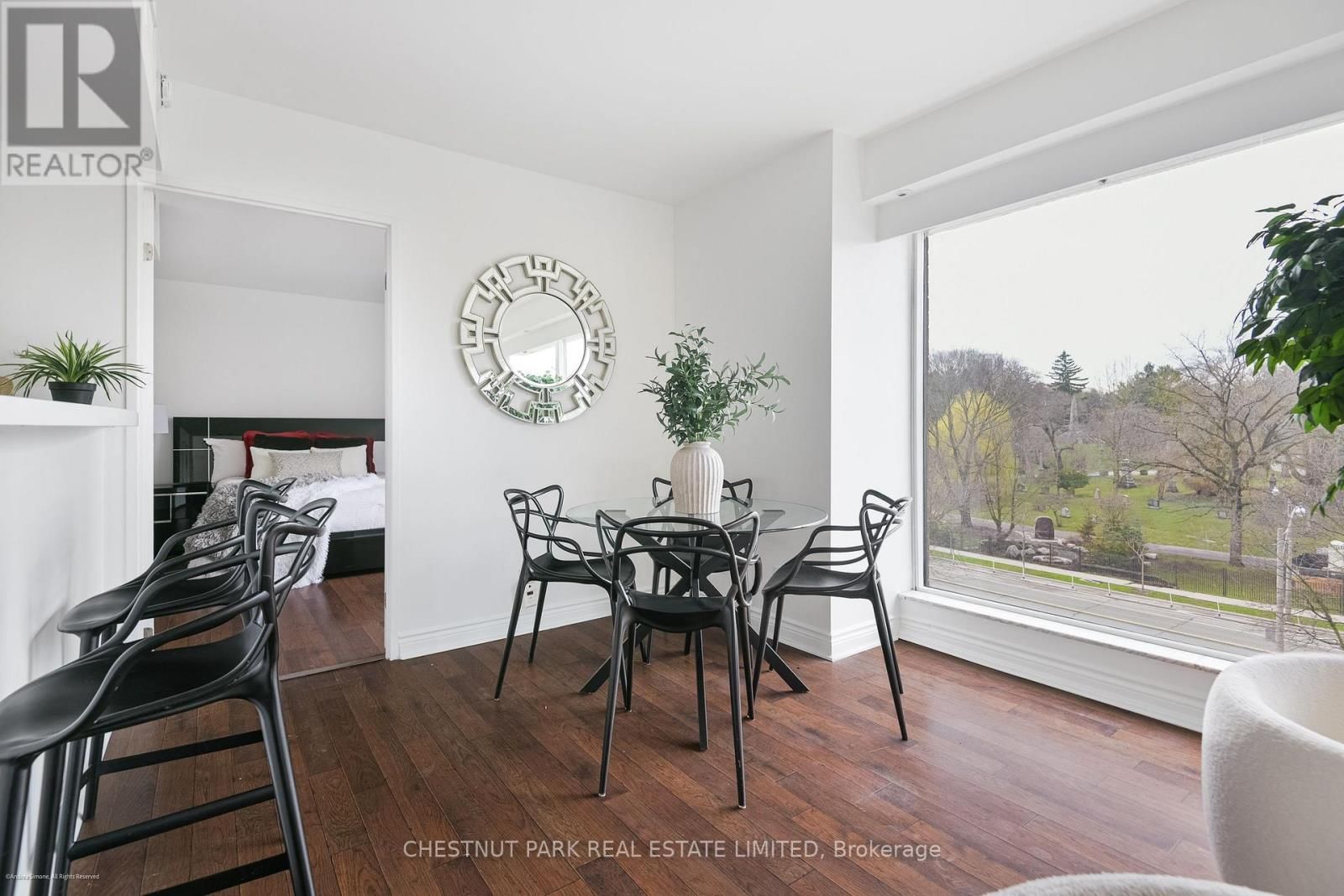 201 - 97 LAWTON BOULEVARD Image 17