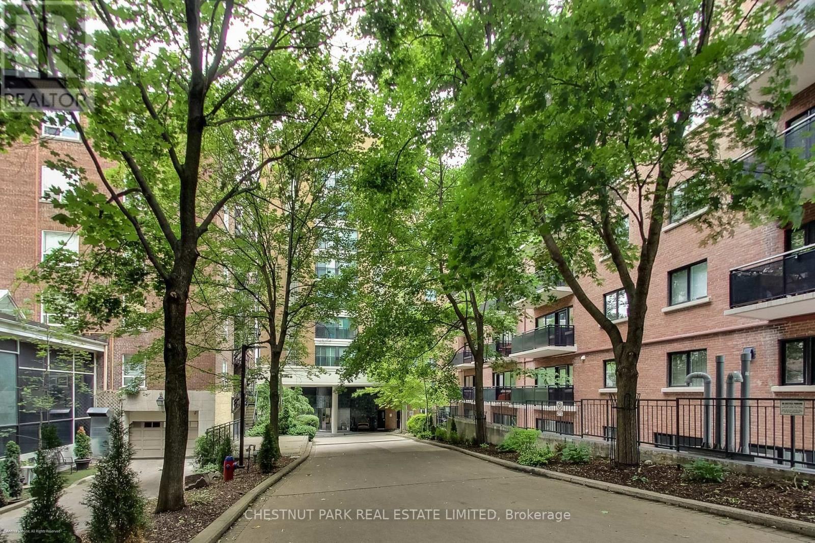 201 - 97 LAWTON BOULEVARD Image 2