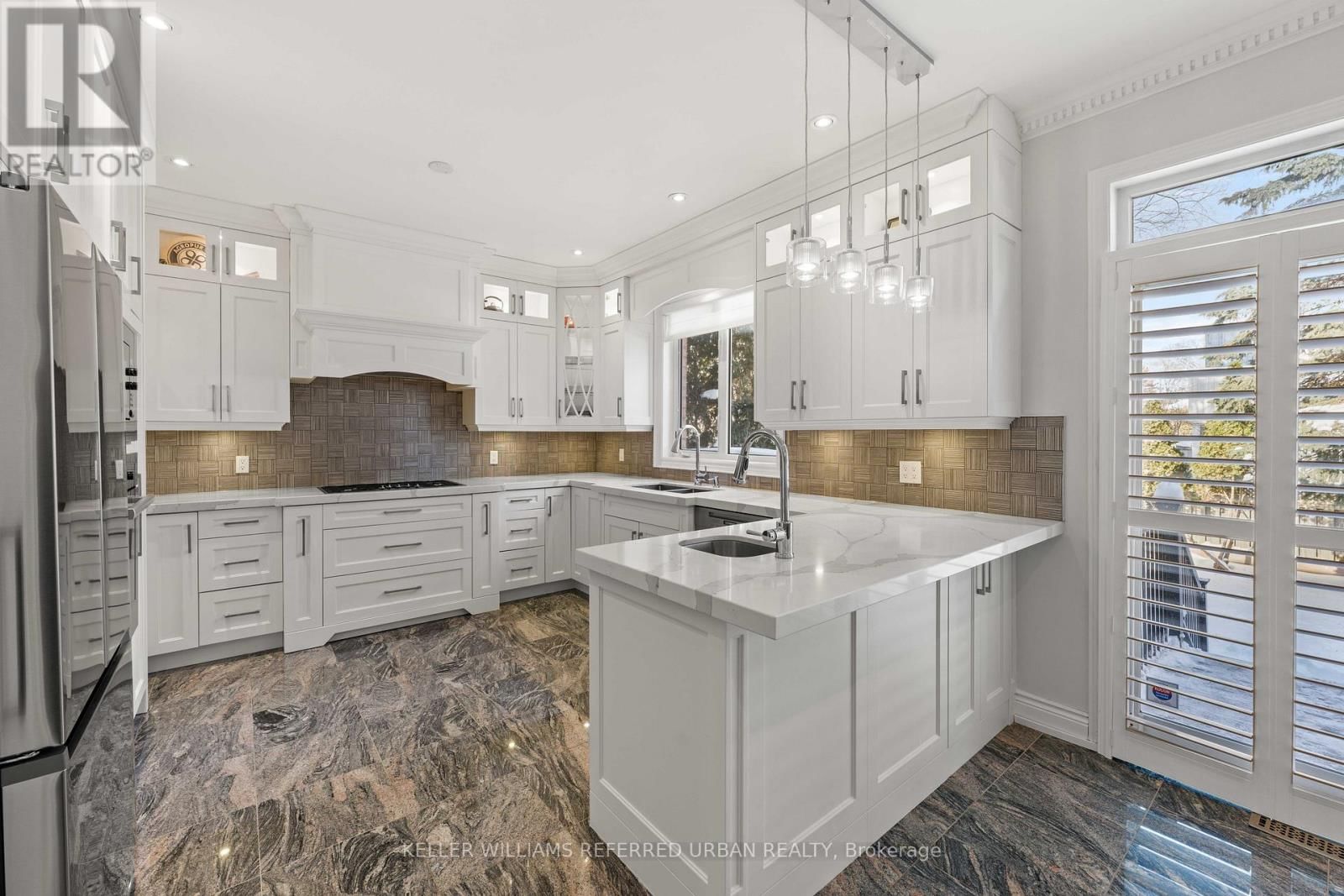 116 ELMHURST AVENUE Image 13