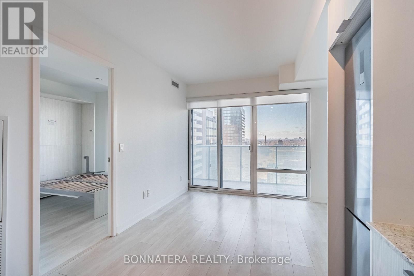 2113 - 501 YONGE STREET Image 22