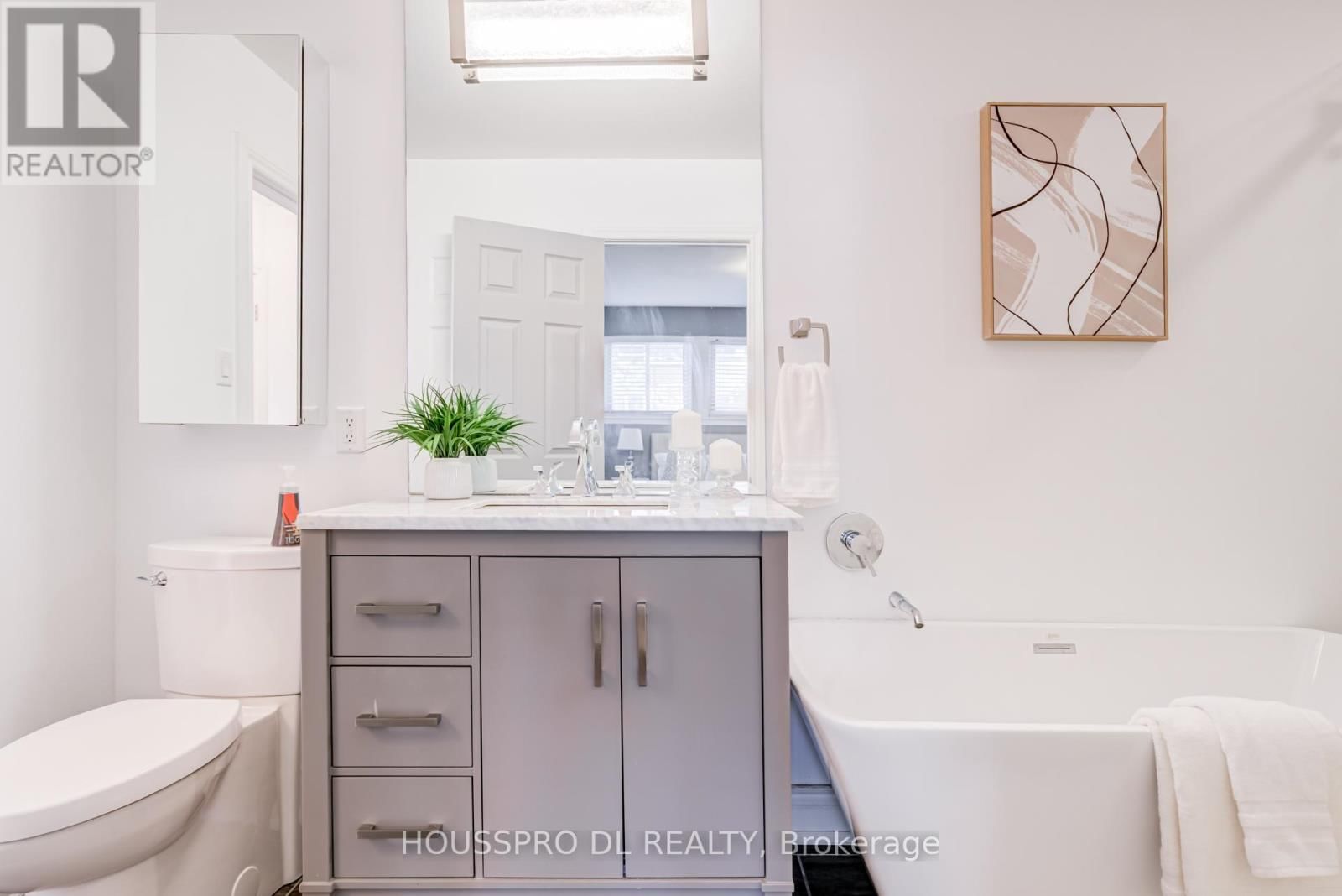 17 - 90 GEORGE HENRY BOULEVARD Image 24