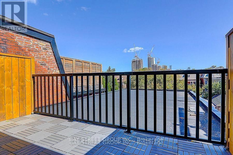 329 CLINTON STREET Image 24