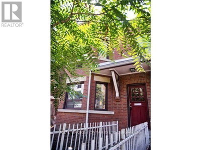 Commercial for Rent in Ontario