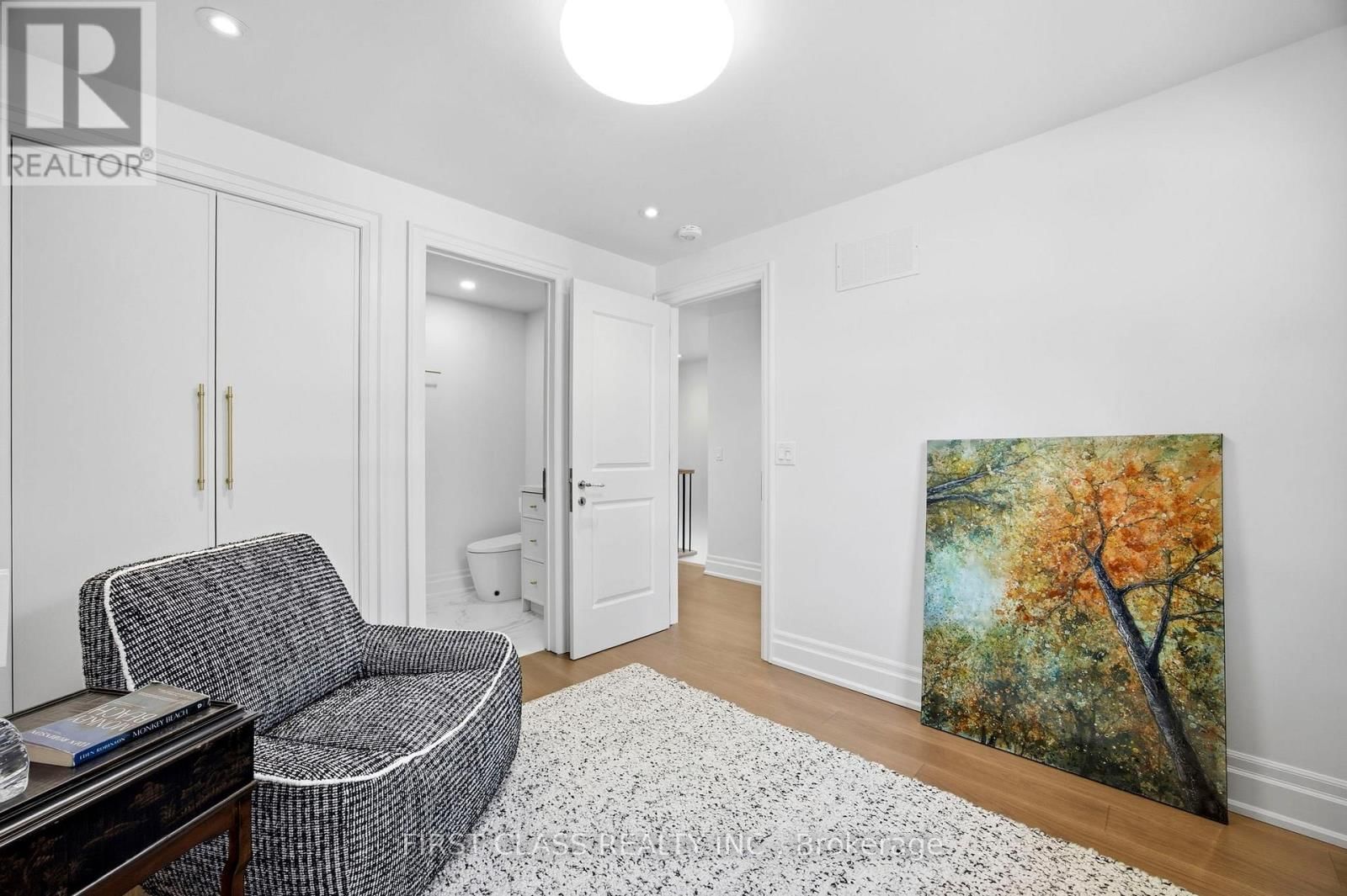 66 WILLOWBANK BOULEVARD Image 28