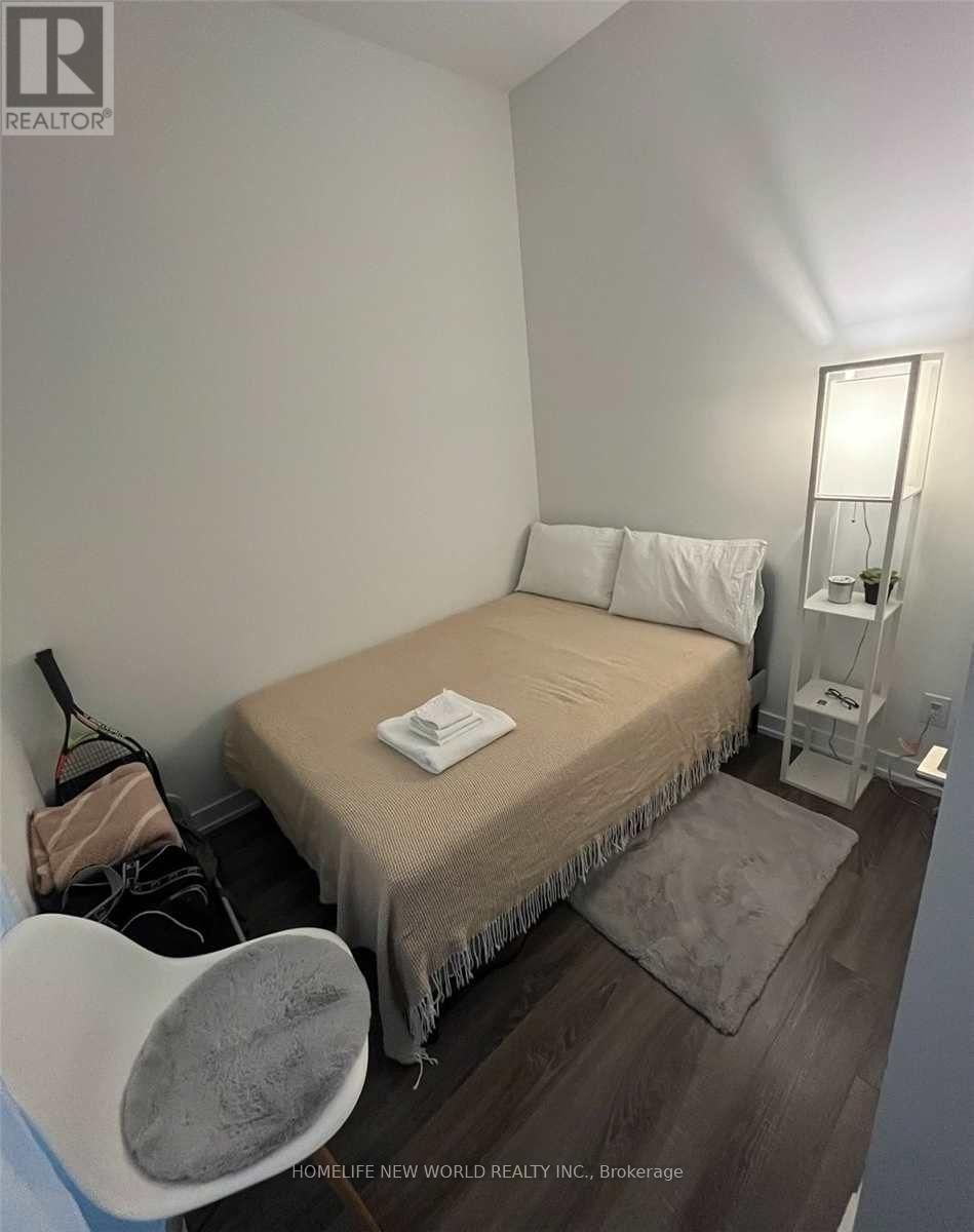 1212 - 20 EDWARD STREET Image 2