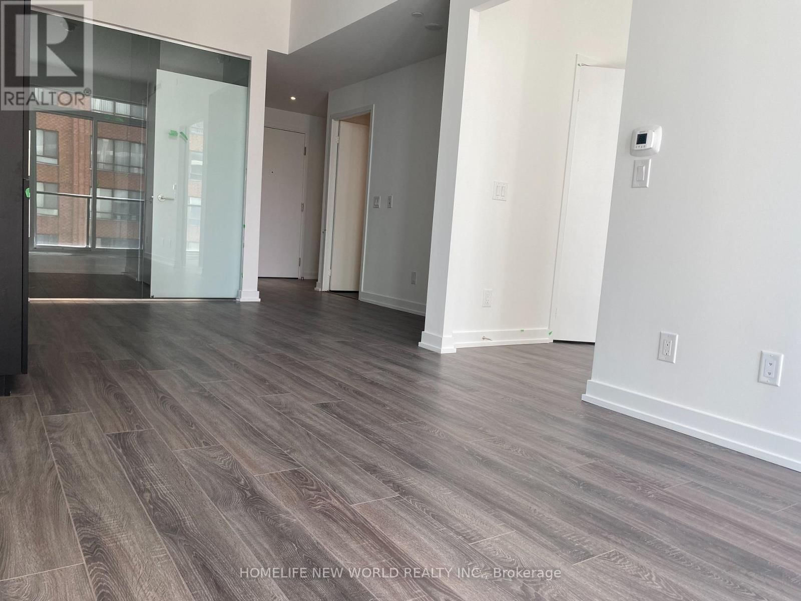 1212 - 20 EDWARD STREET Image 9