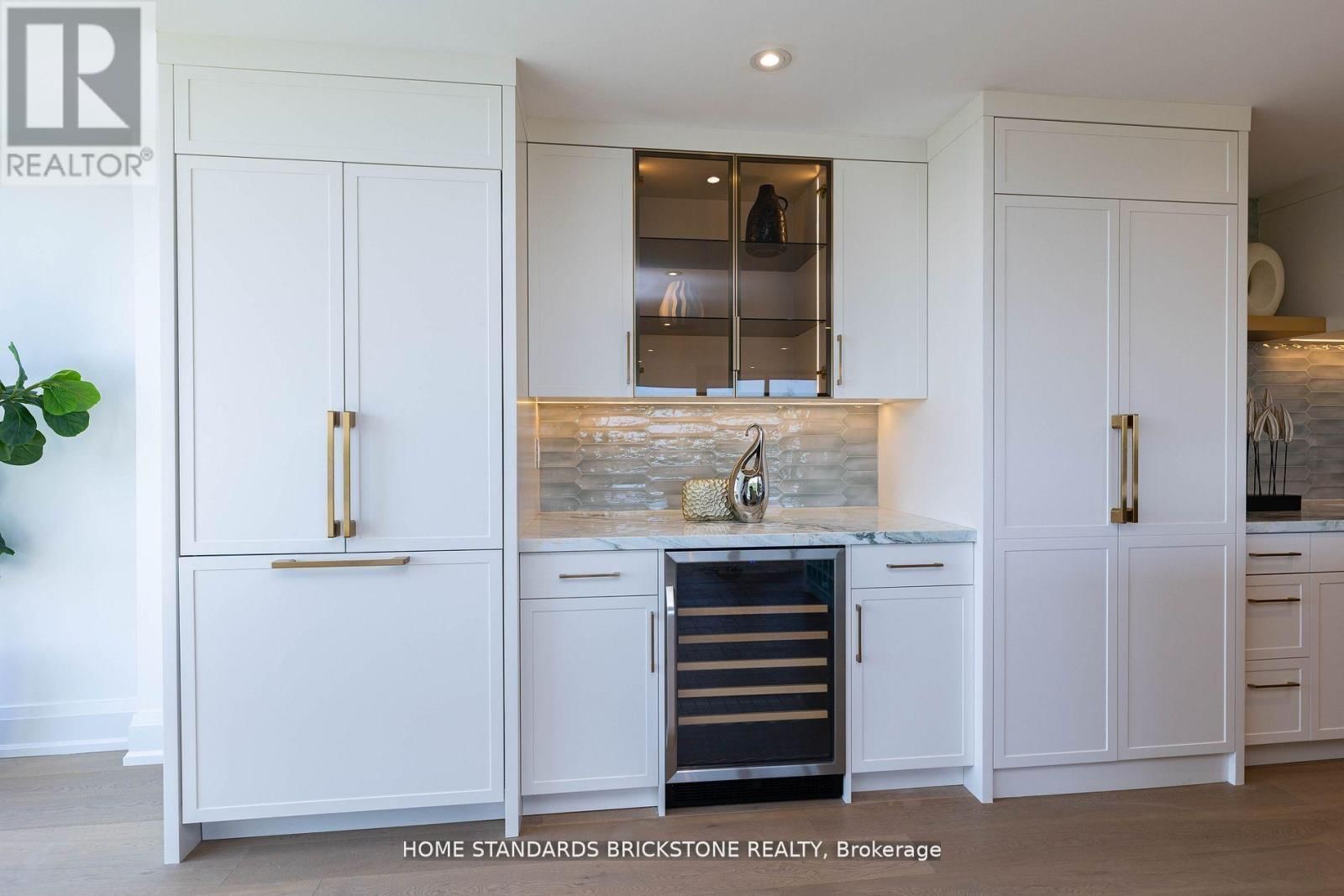 9D - 66 COLLIER STREET Image 6