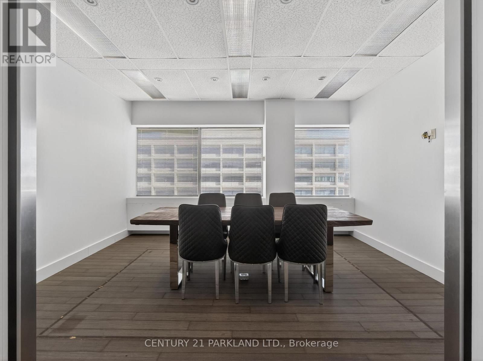 609 - 220 DUNCAN MILL ROAD Image 11