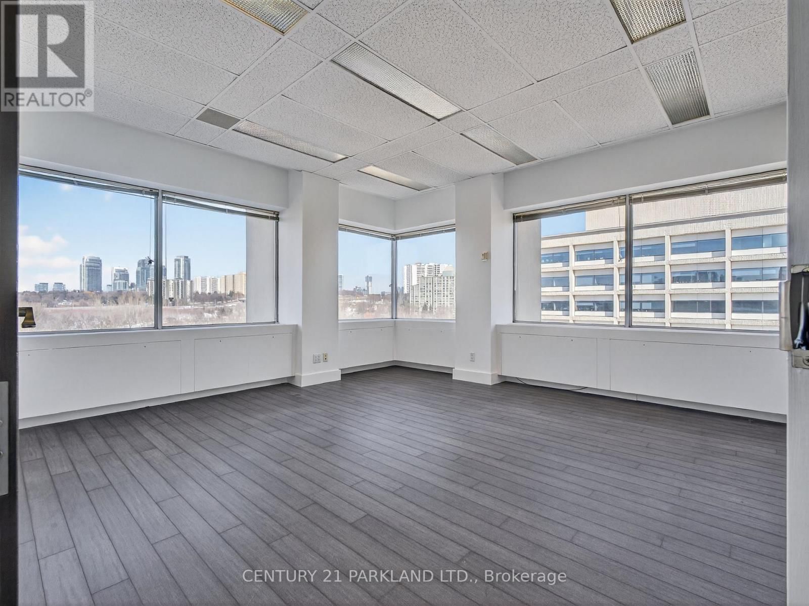 609 - 220 DUNCAN MILL ROAD Image 15