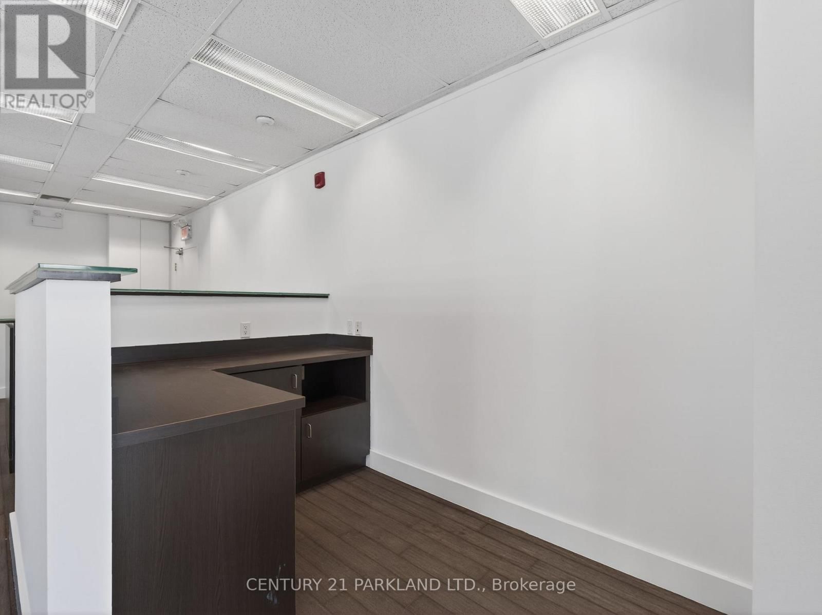 609 - 220 DUNCAN MILL ROAD Image 4